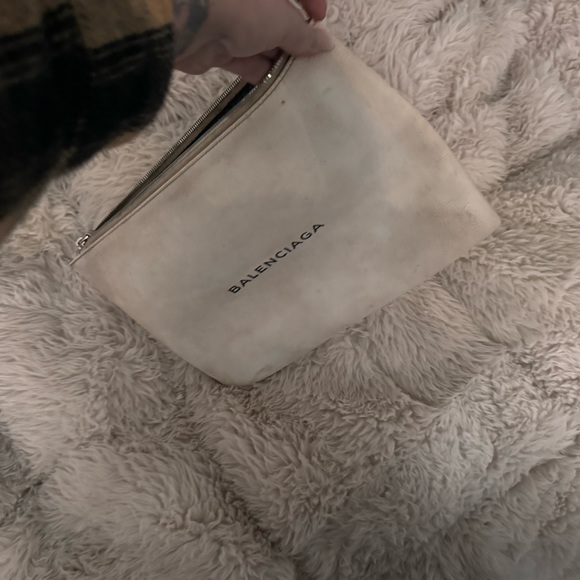Authentic real balenciaga document holder used white as is condition staining - Picture 2 of 4